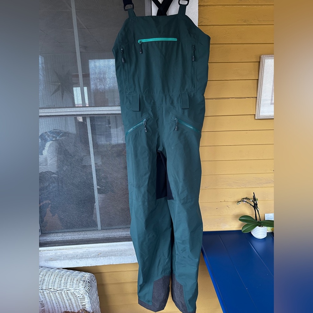 Outdoor Research W Hemisphere ski bibs - size Large